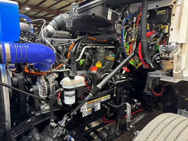2027 Kenworth T880 in Oklahoma City, OK — photo 6
