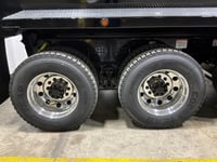 2027 Kenworth T880 in Columbia, MO — photo 8