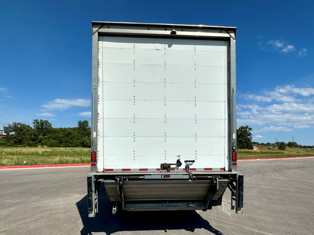 2024 Freightliner M2 106 in Springdale, AR — photo 5