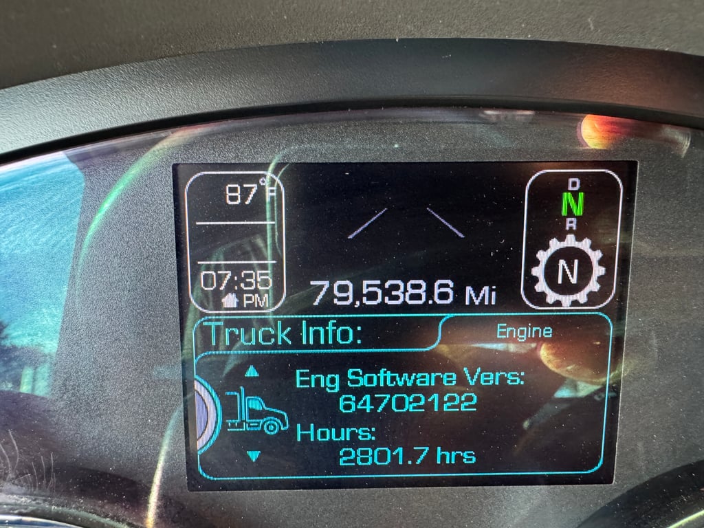 2022 Kenworth T680 in Dallas, TX — photo 3