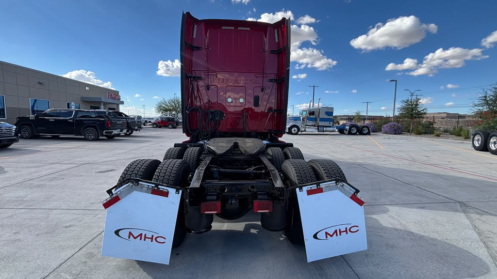 2022 International LT in El Paso, TX — photo 6