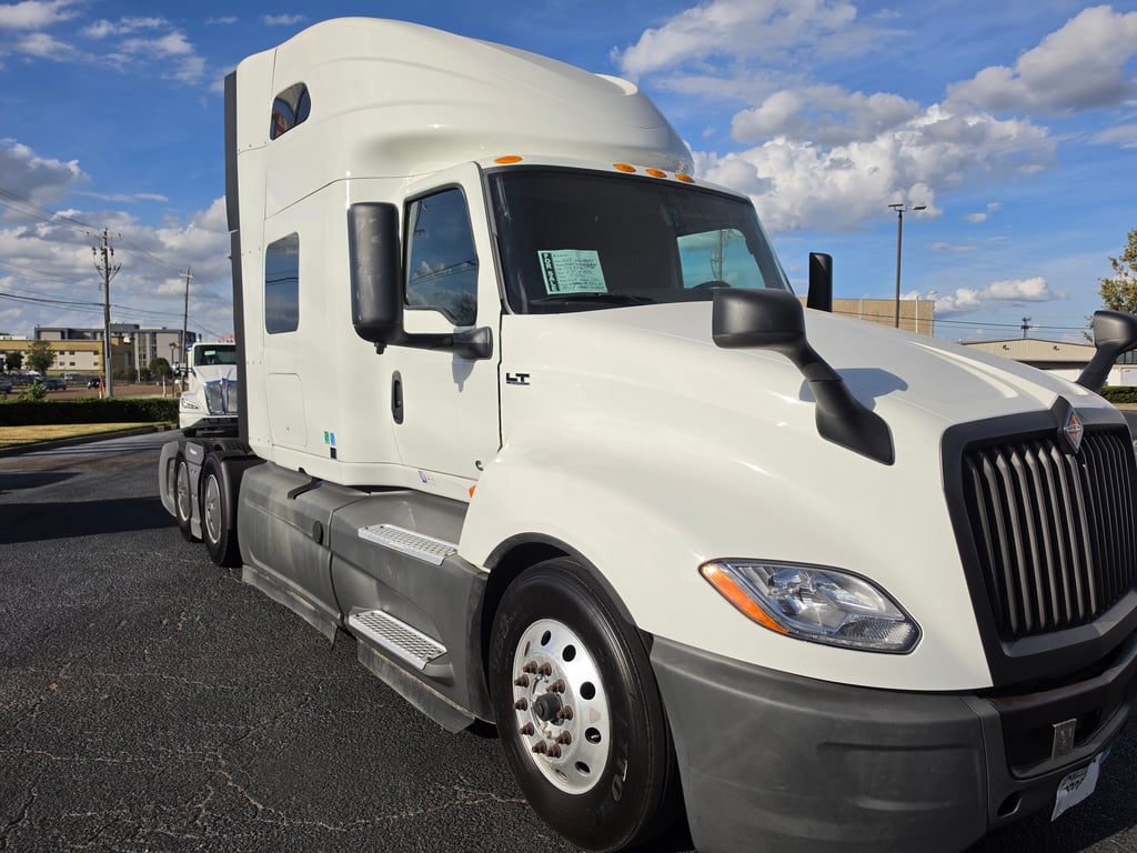 2023 International LT in Memphis, TN