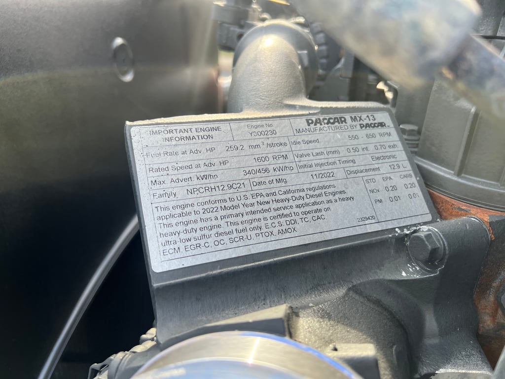 2023 Kenworth T680 in Kansas City, MO — photo 6