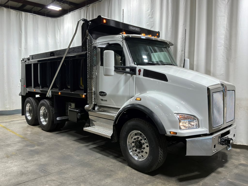 2027 Kenworth T880 in Gainesville, GA