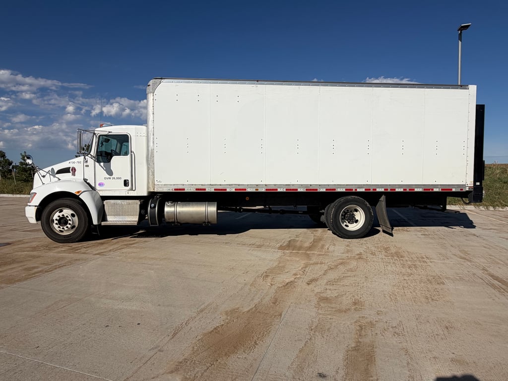 2020 Kenworth T270 in Denver, CO — photo 6