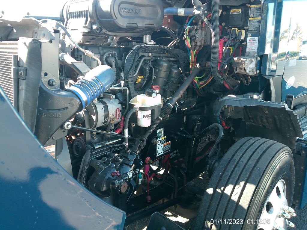 2023 Kenworth T680 in Memphis, TN — photo 6