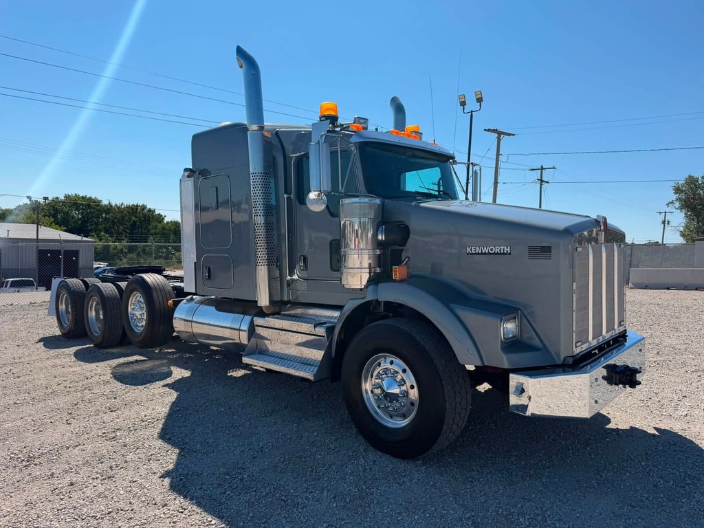 2023 Kenworth in Tulsa, OK — photo 8