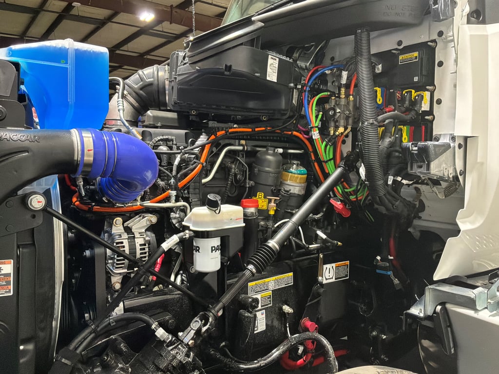 2027 Kenworth T880 in Raleigh, NC — photo 5