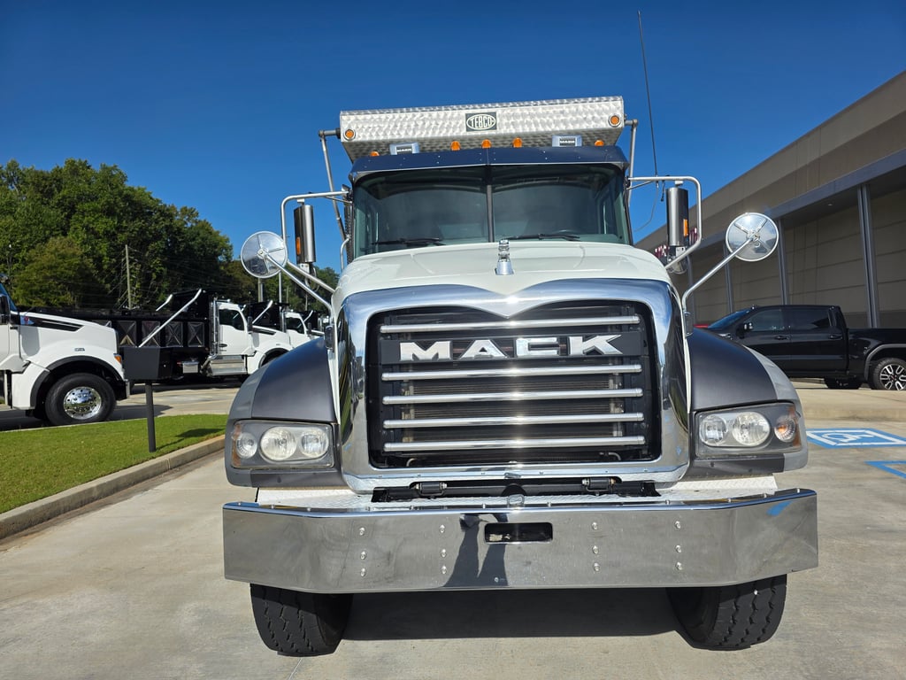 2022 Mack Granite in South Atlanta — photo 2
