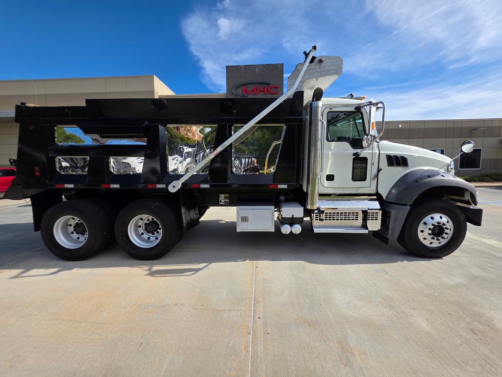 2022 Mack Granite in South Atlanta — photo 8