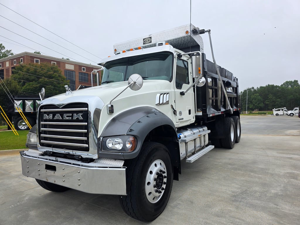 2022 Mack Granite in South Atlanta — photo 2