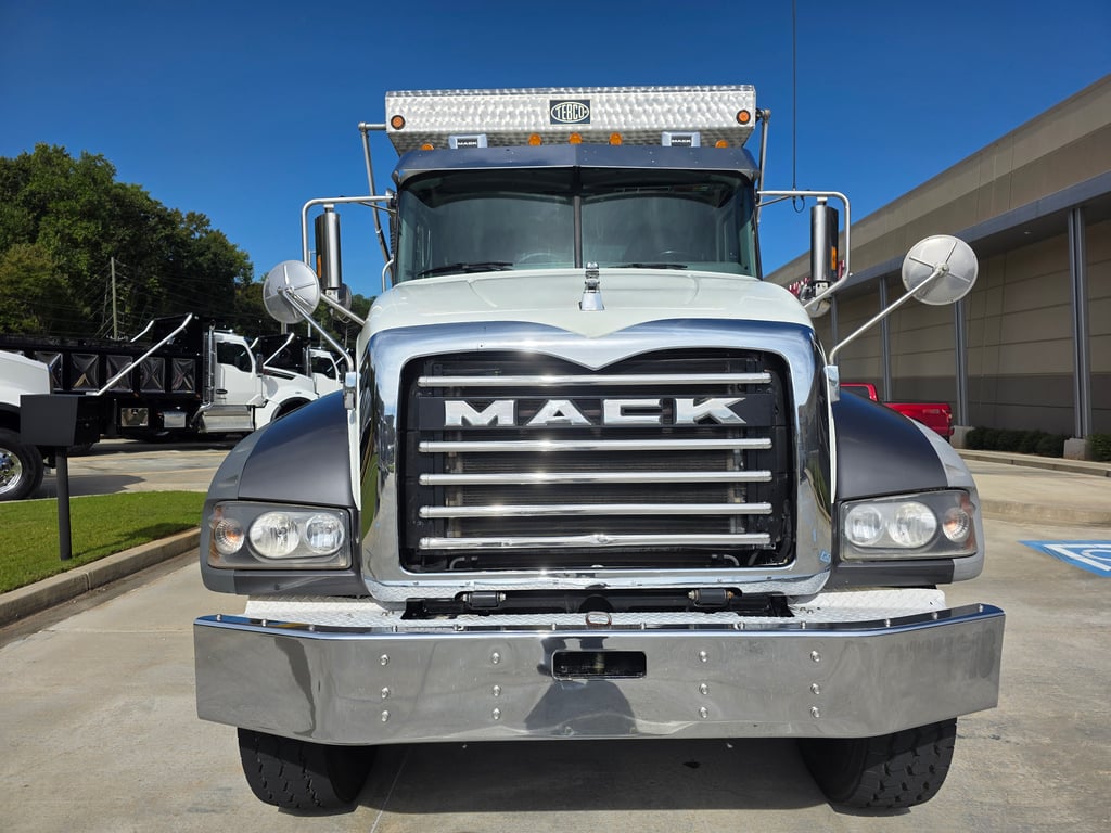 2022 Mack Granite in South Atlanta — photo 2