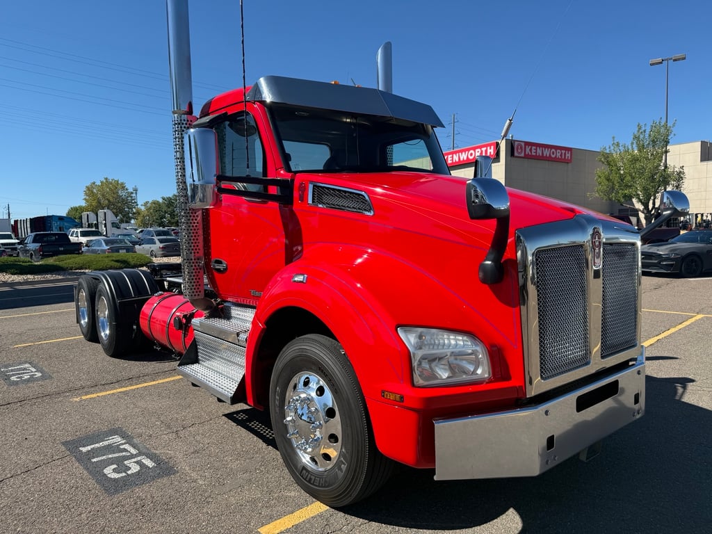 2020 Kenworth T880 in Denver, CO