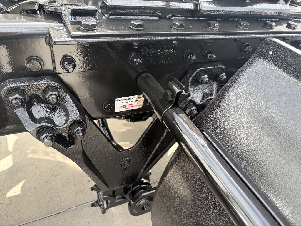 2019 Kenworth T880 in Englewood, CO — photo 4