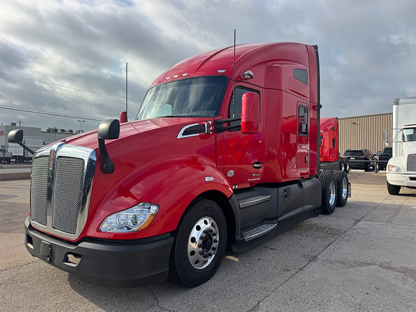 2024 Kenworth T680 in Cedar Rapids, IA