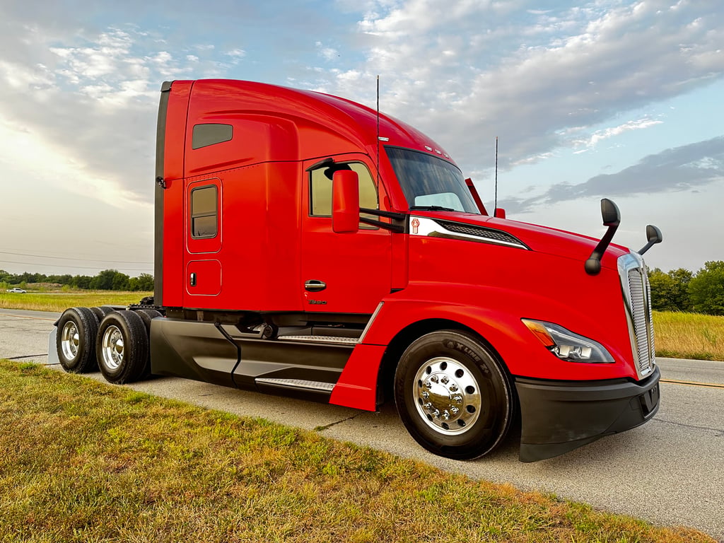 2024 Kenworth T680 in Joplin, MO
