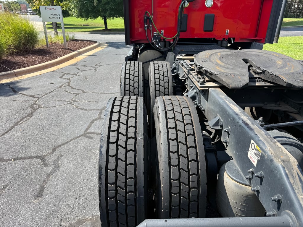 2023 Kenworth T680 in Greensboro, NC — photo 6