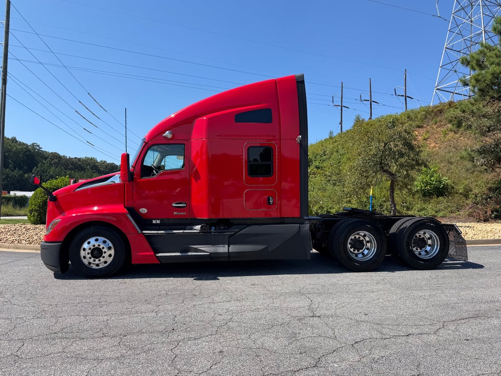 2023 Kenworth T680 in Mableton, GA — photo 4