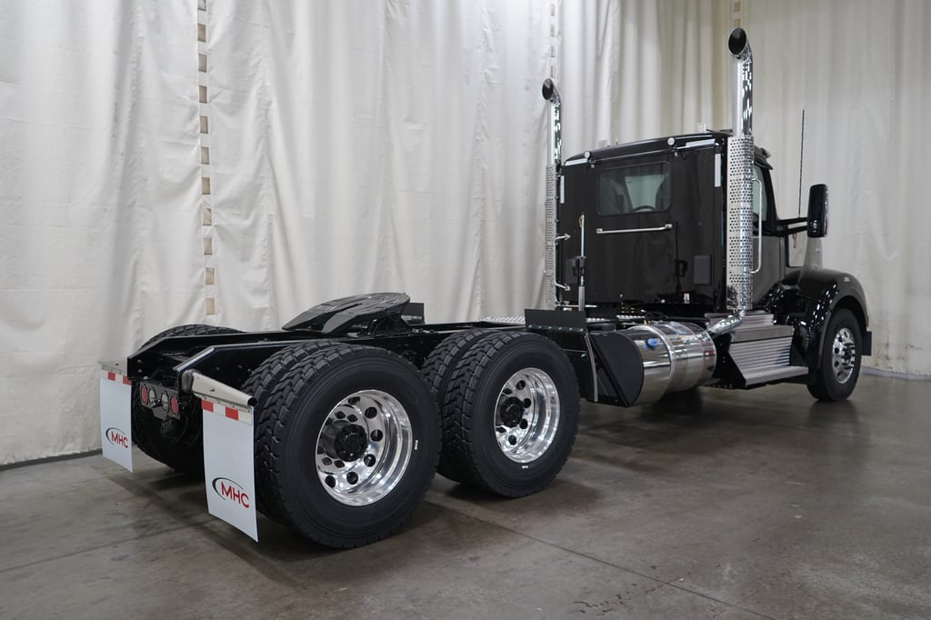 2027 Kenworth W990 in Texarkana, TX — photo 4