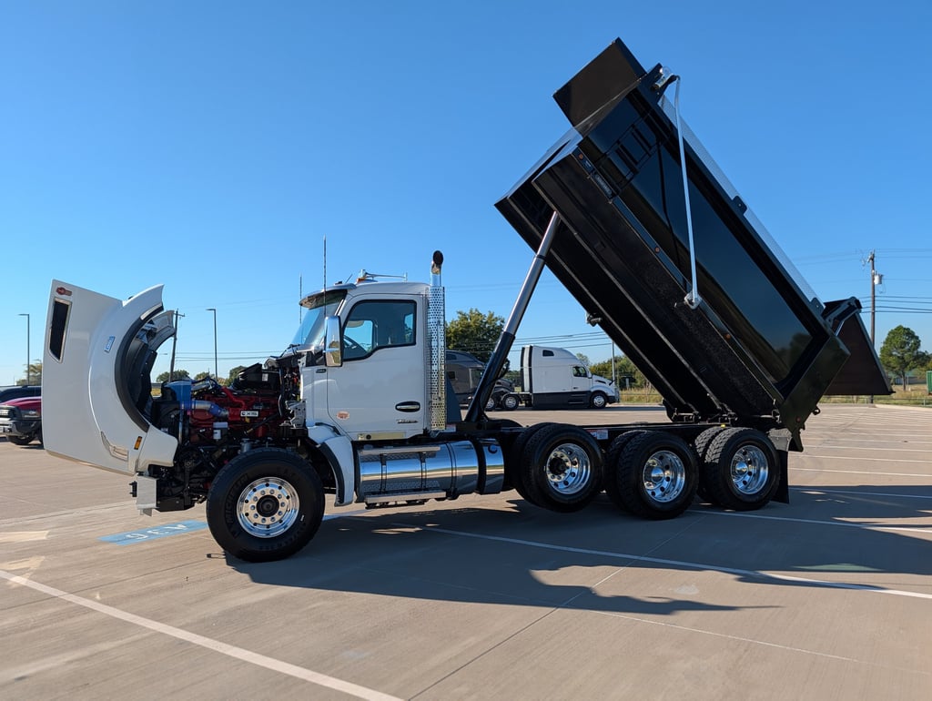2027 Kenworth T880 in Fort Worth, TX — photo 8