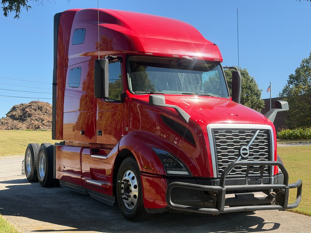 2022 Volvo VNL 760 in Nashville, TN