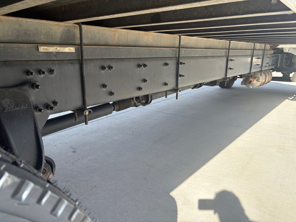2022 Freightliner M2 106 in Denver, CO — photo 4