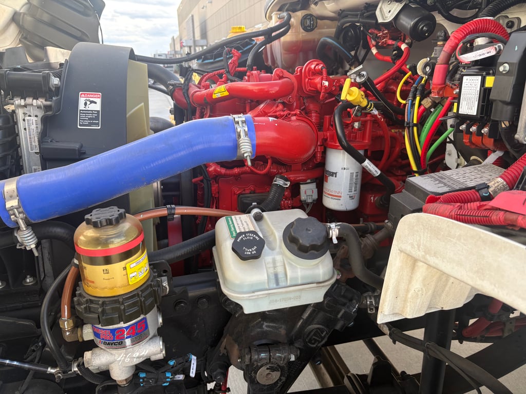 2022 Freightliner M2 106 in Denver, CO — photo 6