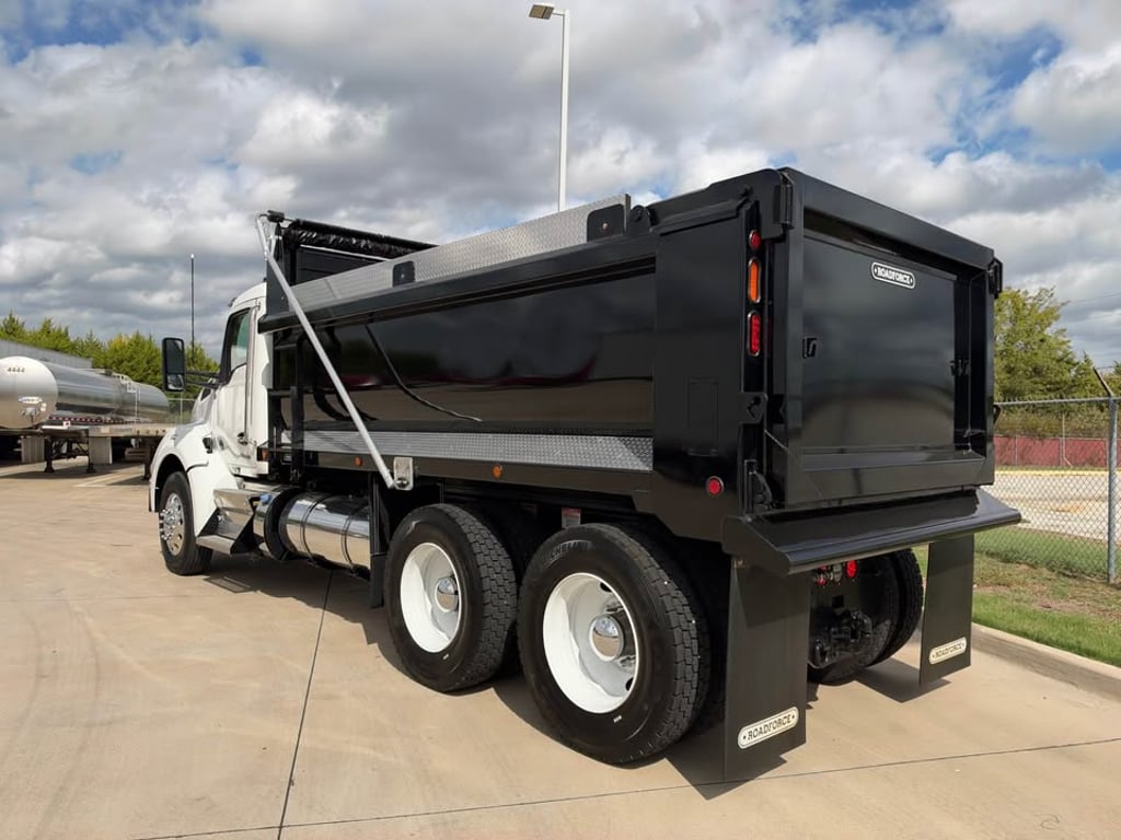 2027 Kenworth T880 in Dallas, TX — photo 7