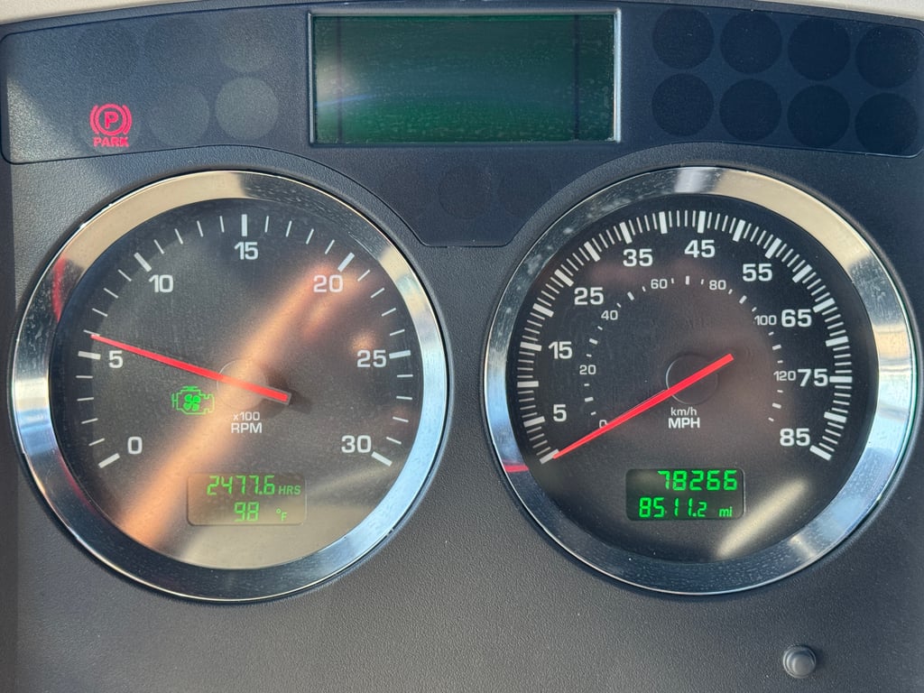 2025 Kenworth W900 in Dallas, TX — photo 3