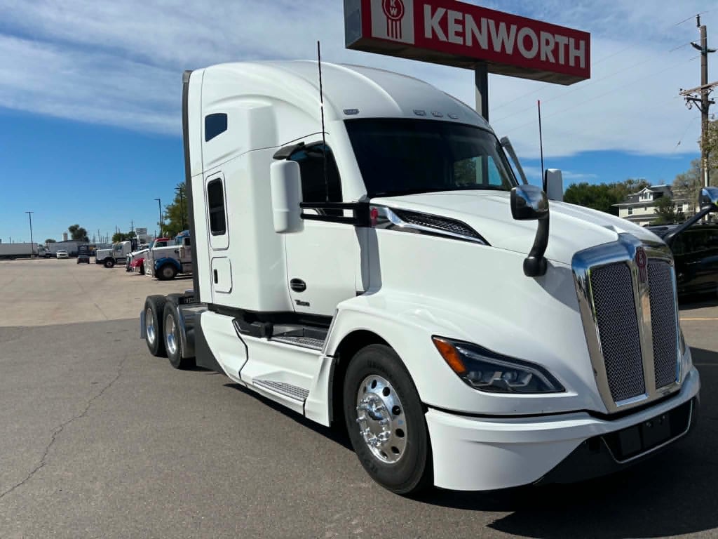 2023 Kenworth T680 in Greeley, CO
