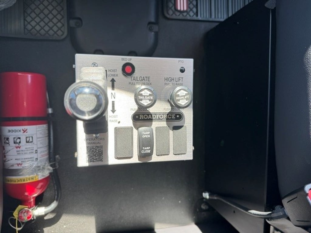 2027 Kenworth T880 in Jonesboro, AR — photo 6
