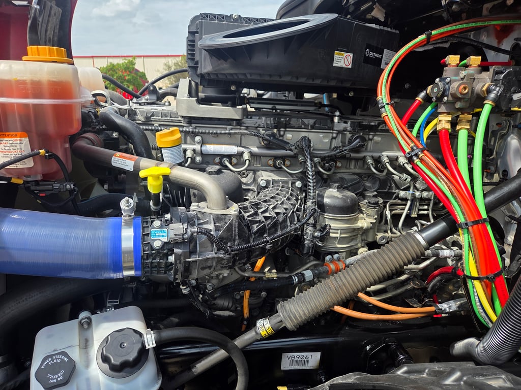 2024 Freightliner Cascadia in Cedar Rapids, IA — photo 5