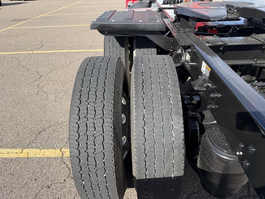 2020 Kenworth T880 in Denver, CO — photo 7