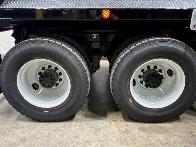 2027 Kenworth T880 in Pueblo, CO — photo 3