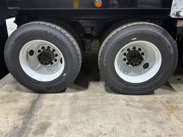 2027 Kenworth T880 in Odessa, TX — photo 3