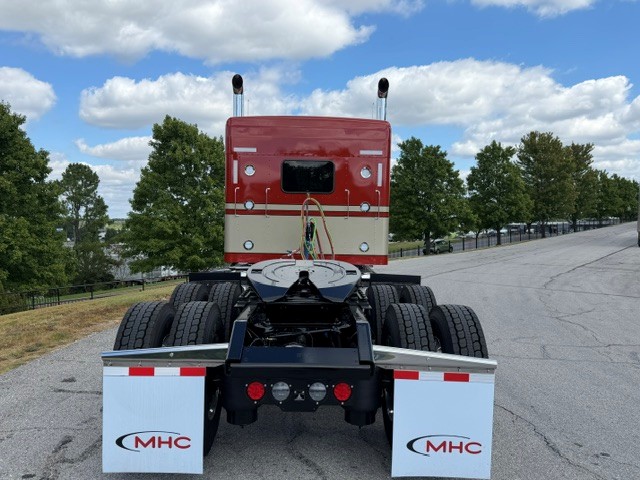 2027 Kenworth W900 in Springfield, MO — photo 5