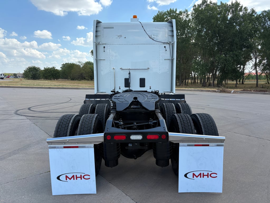 2022 Peterbilt 579 in Oklahoma City, OK — photo 5
