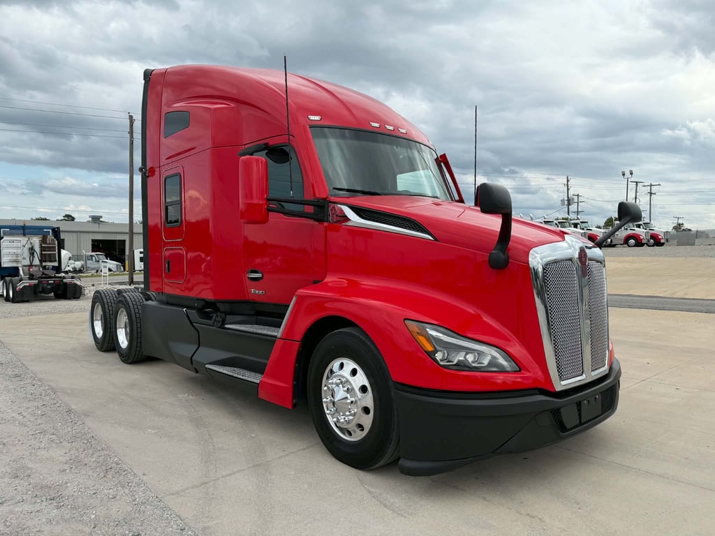 2023 Kenworth T680 in Tulsa, OK