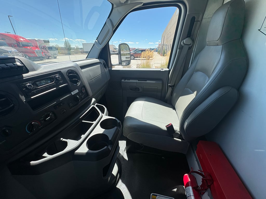 2022 Ford E-Series in Denver, CO — photo 7