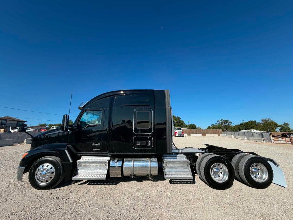 2023 Kenworth T680 in Tulsa, OK