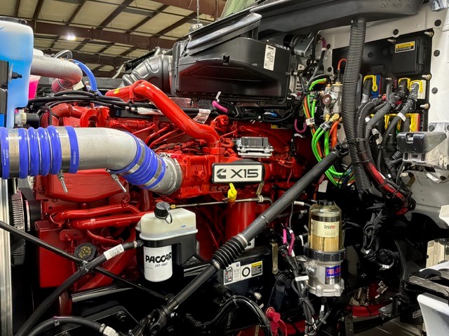 2027 Kenworth T880 in Denver, CO — photo 5