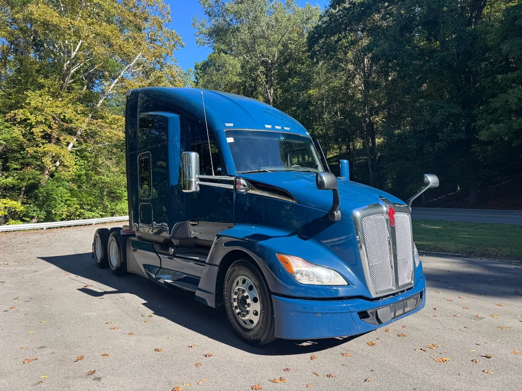 2024 Kenworth T680 in Kingsport, TN