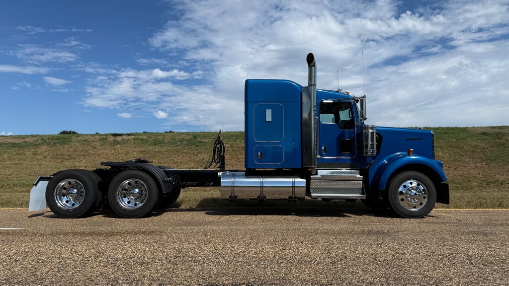2024 Kenworth W900 in Texarkana, TX — photo 3