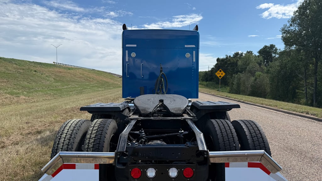 2024 Kenworth W900 in Texarkana, TX — photo 8