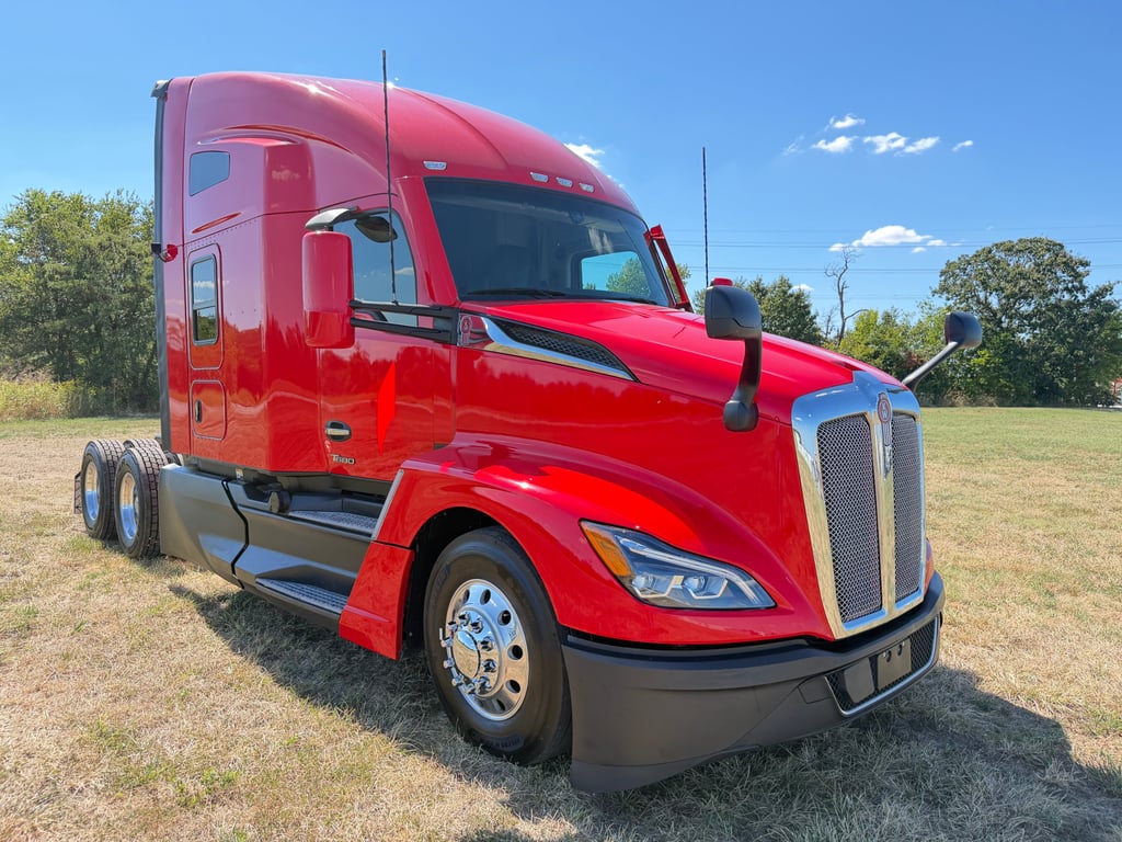 2024 Kenworth T680 in Joplin, MO