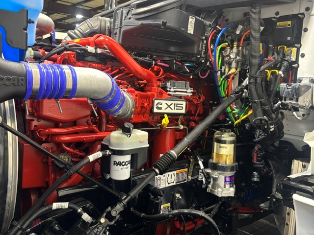 2027 Kenworth T880 in Omaha, NE — photo 5
