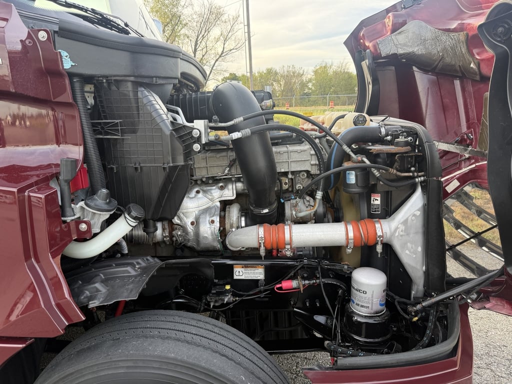 2021 Freightliner in Van Buren, AR — photo 7
