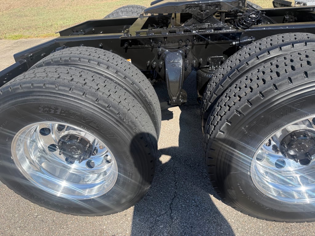 2021 Freightliner in Van Buren, AR — photo 7