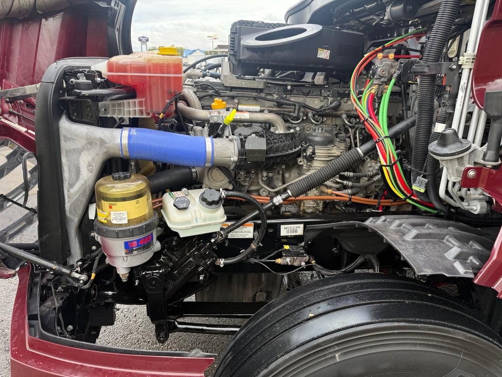 2021 Freightliner in Van Buren, AR — photo 5