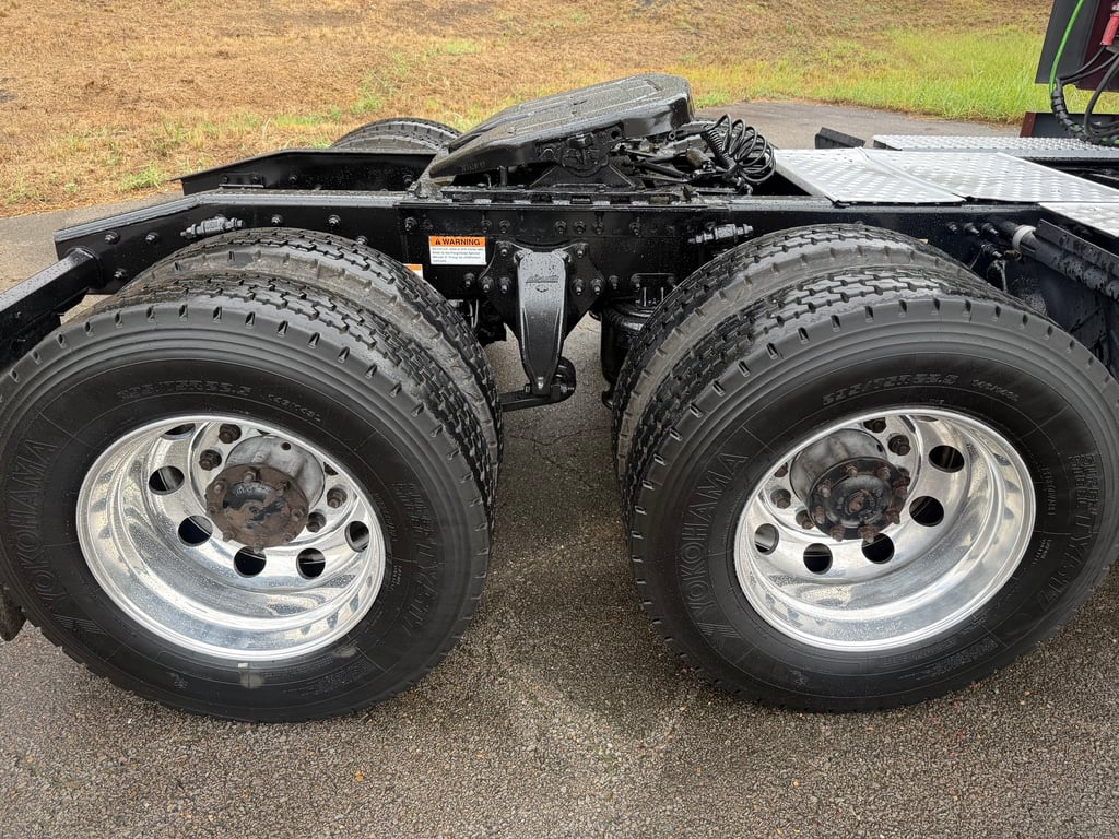 2021 Freightliner in Van Buren, AR — photo 4